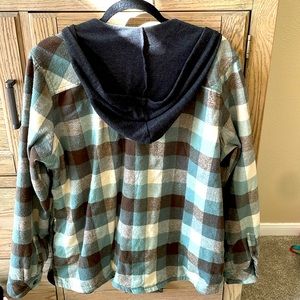 North River Outfitter’s Ladies plaid flannel zip up hoodie.